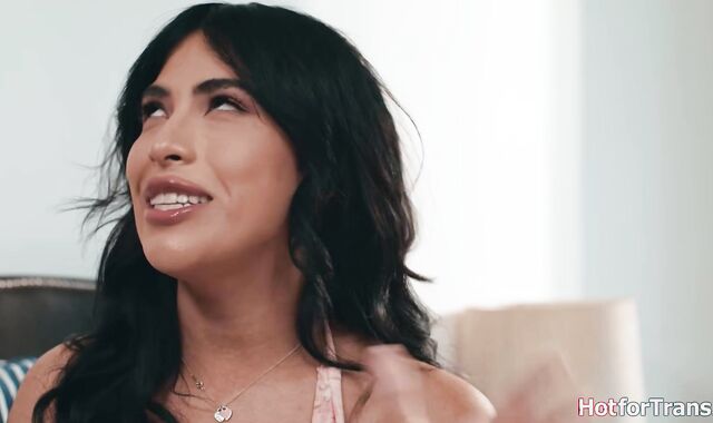 I can save your birthday with my pussy