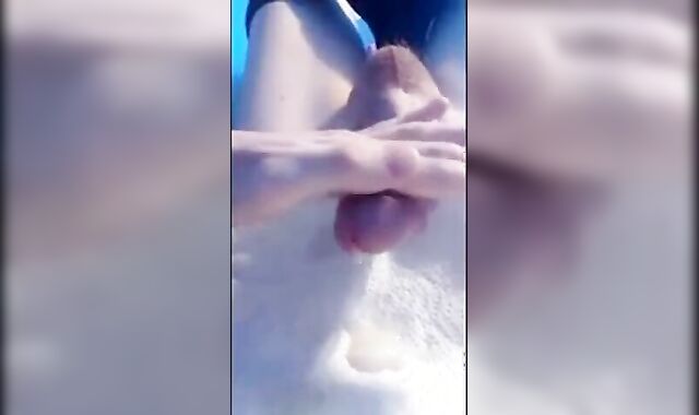 Twink Jonnyboyxx222 Strokes it 2