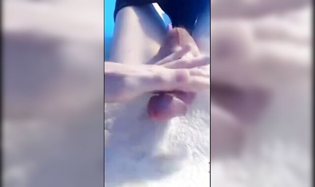 Twink Jonnyboyxx222 Strokes it 2