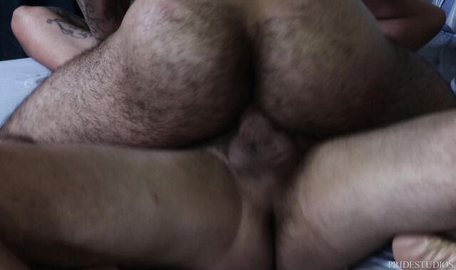 Guys Over 30: 2 Guys Wake Up with a Fervent Mission