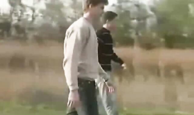 3-some Tw-nks