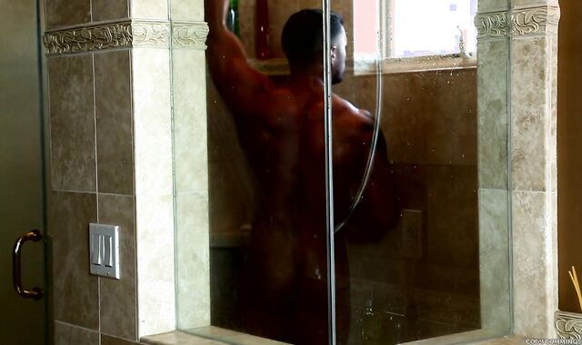 Cody Cummings: Sneakily Stagging on a Solo Boy