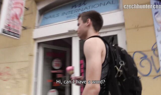 Czech Hunter: Moneyside Converses with a Grizzly