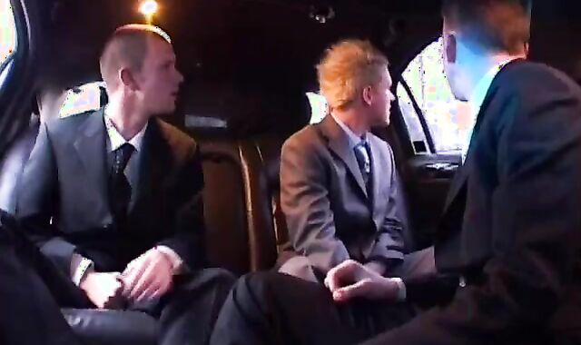 Limousine threesome moist