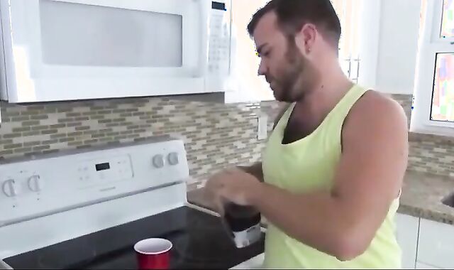 pummel Plumber