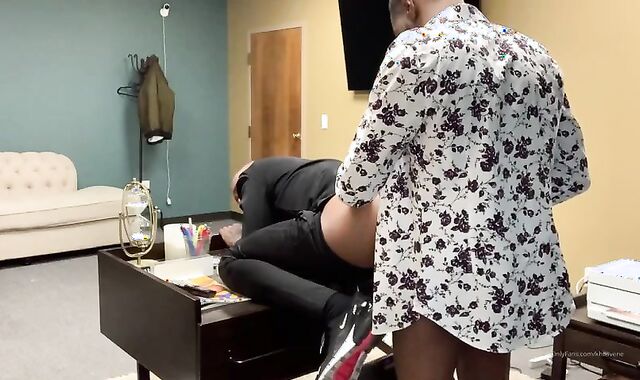 Khi Lavene & Sexyassbam - Stop Stealing