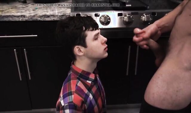 parent & Stepson 048 - Yake01