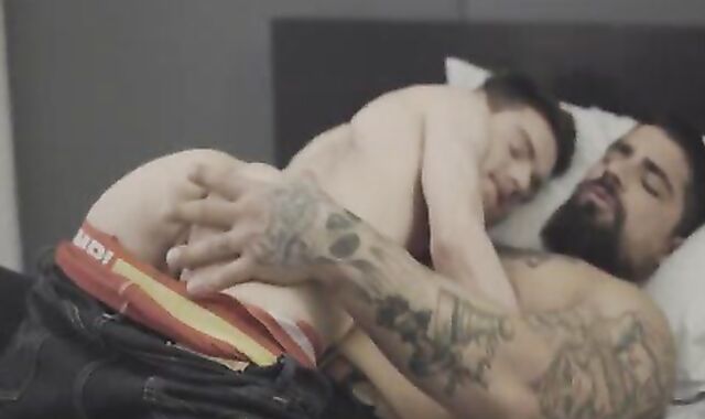 Papi Y Su Cachorro 7 (Hangover  Lev Ivankov  Ryan inserts).