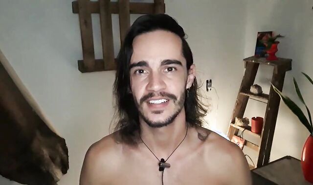 CONTO ERÓTICO Homosexual - PEGUEI MEU NAMORADO COM MEU MELHOR AMIGO - JUAN CALABARES