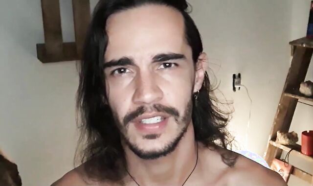 CONTO ERÓTICO Homosexual - PEGUEI MEU NAMORADO COM MEU MELHOR AMIGO - JUAN CALABARES
