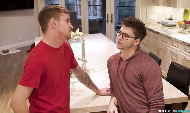 NextDoorOriginals: Homosexual Will Braun massaging huge shaft
