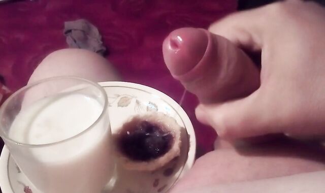 man-lava And guzzle My MILK