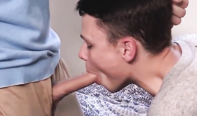 elder tears up Junior And discharges Inwards