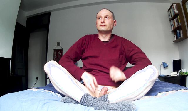 Kudoslong Striping And fapping His trimmed Uncircumcised man rod