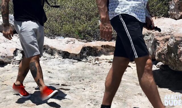 Reality Men: Wags of Rapture for these Beach Dudes