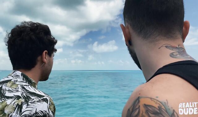 Reality Men: Wags of Rapture for these Beach Dudes