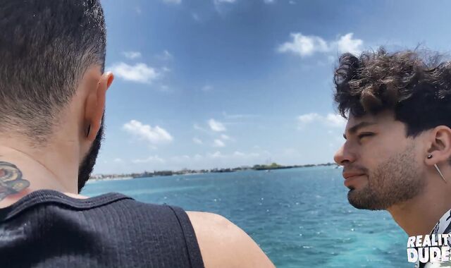 Reality Men: Wags of Rapture for these Beach Dudes