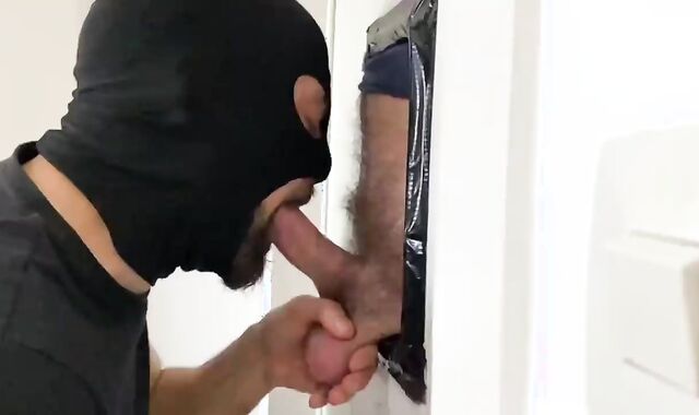 Rigid-wanking his nut