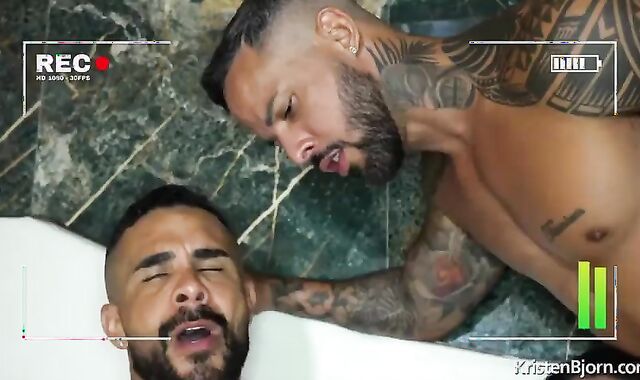 3 Muscular Daddies Having The superlatively great Private 3 Of Their Life!!