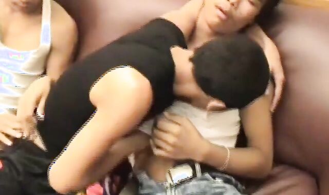 Asia Guy - Supah handsome 3some