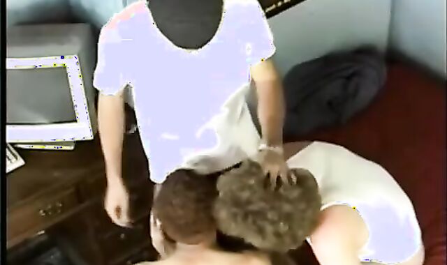 Shaggy Latino Three-way