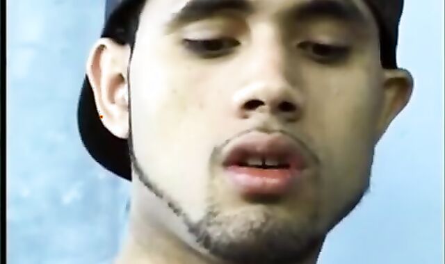 Shaggy Latino Three-way