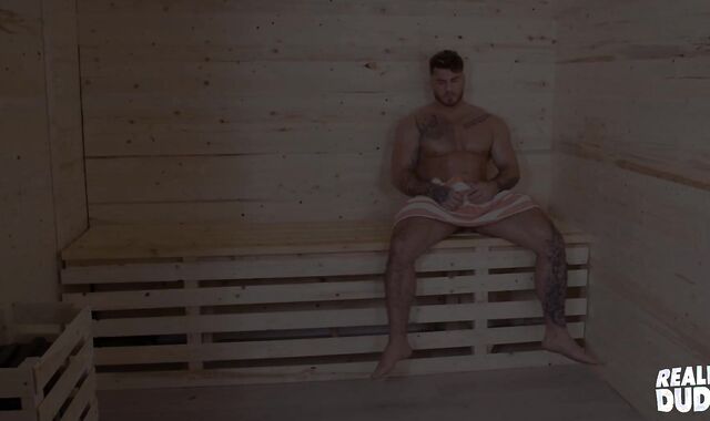 Reality Folks: Manly Lovelies Get Molten Horny