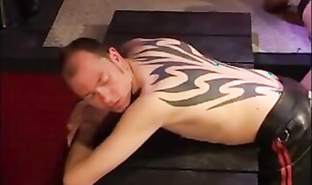 Tiene rabo para tres