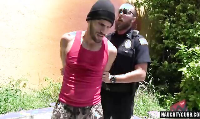 Tat queer threeway And Facial cumshot spunk