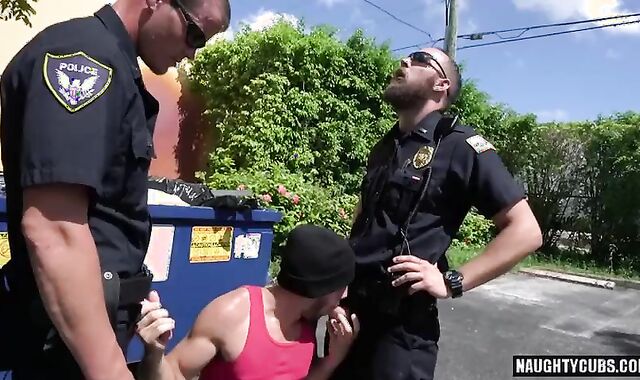 Tat queer threeway And Facial cumshot spunk