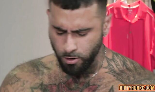 Muscle Teddy threeway And caboose cum shot
