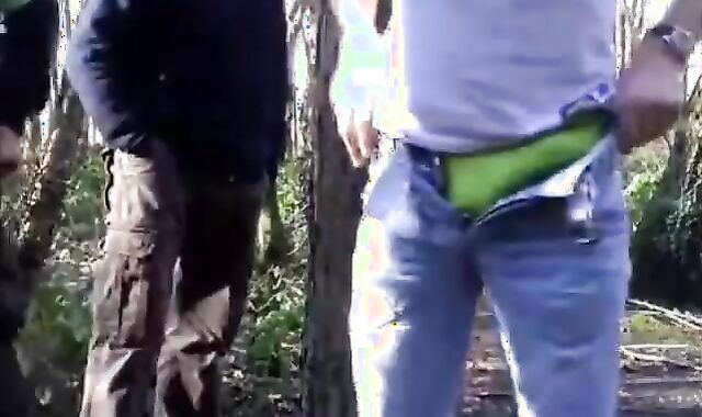 Verdadero Cruising En El Bosque.' Data-max=