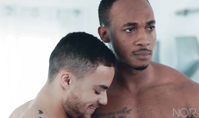 Noir Masculine: Muscle Trent King and Beaux Banks three-way