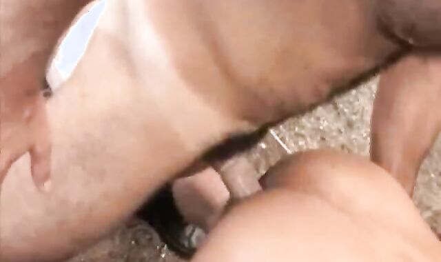homo 3-some Interatial Beah