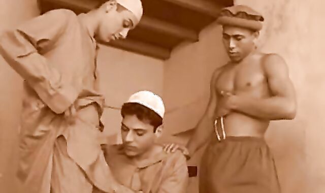 Arabian 3-some