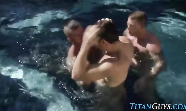 Nicely-shaped fag Threesome ball juice