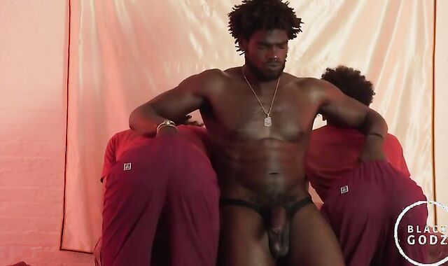 Derek Cline, Marcus Labronx & Devin Trez - Bod Adore