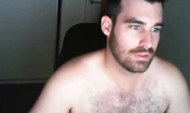 Amateur Daddy Hunk Strokes His Big Cock