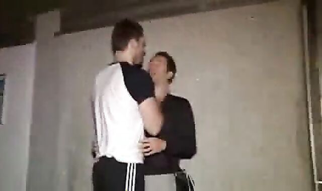 Threesome Public