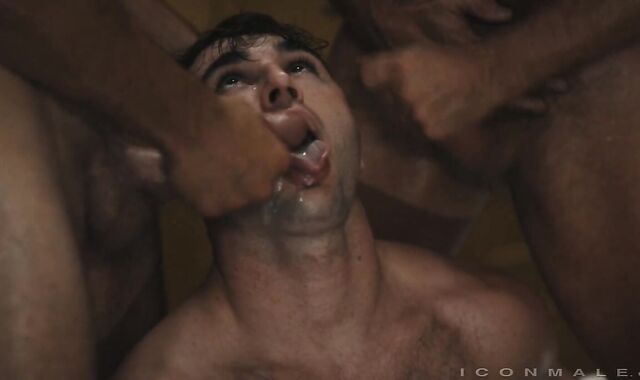 IconMale - Killian Knox being humped by fat meatpipe coach Michael Boston