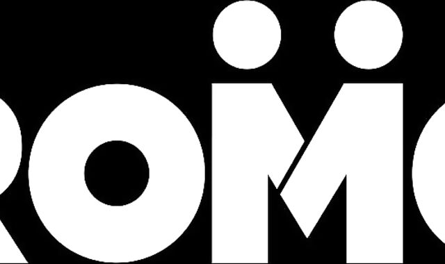 Bromo: Ménage à Trois: Their Secret Cravings