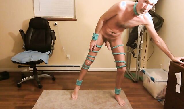 naked ass hole ass-plug Playtime