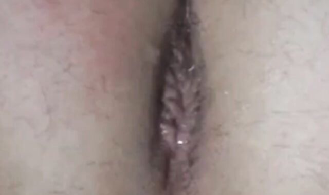 Twink's Shaved Hole Tongued by Amateur