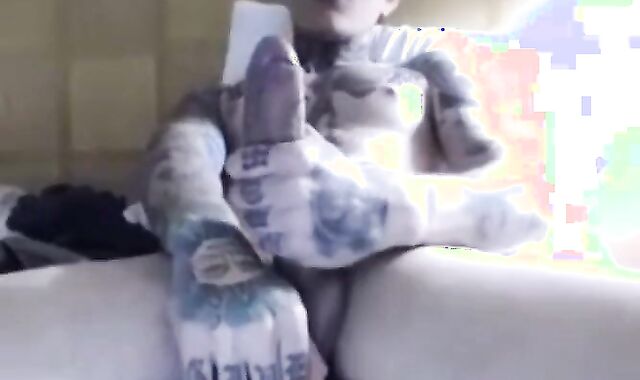 super-naughty Tatted twink masturbating