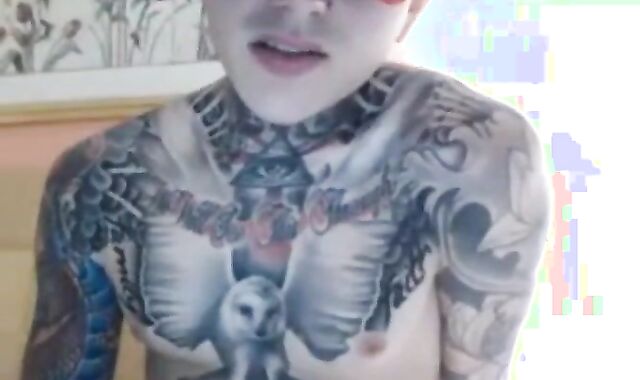 super-naughty Tatted twink masturbating