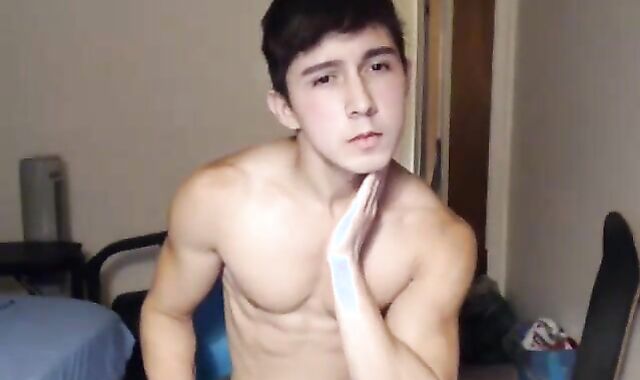 super-sexy Muscle Teddy On webcamera 7