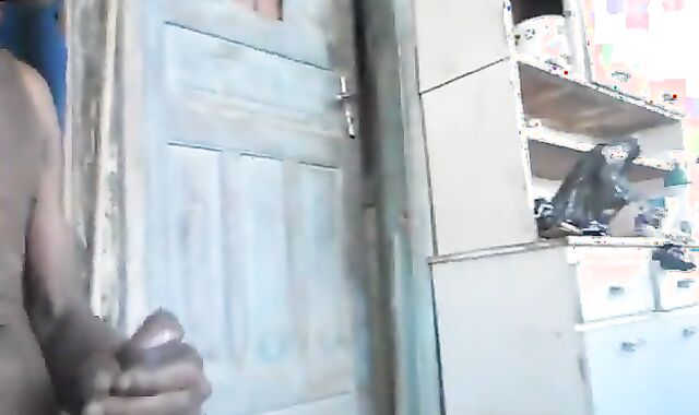 Big-Cock Daddy Plays Alone Outside