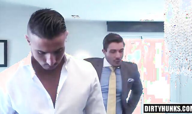 Muscle twink ace fuck With jizz flow