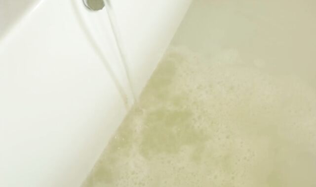 Next Door Originals: Sweet Jocks in the Tub