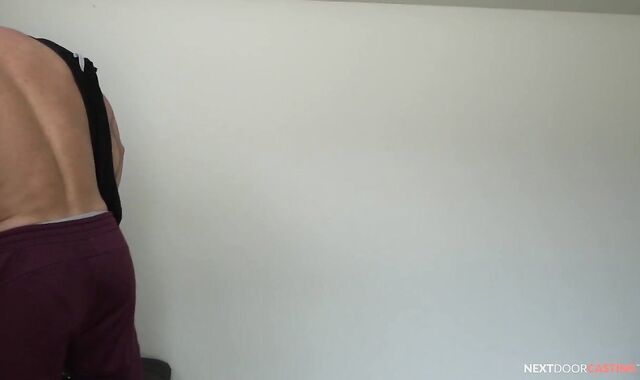 Next Door Audition - Homo Max King II tugging gigantic lollipop